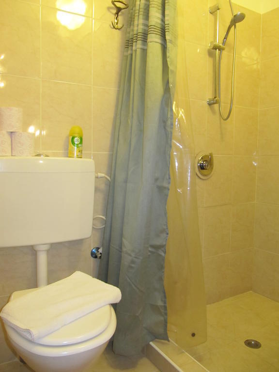 Jerusalem Hills Inn Abu Ghaush Room photo